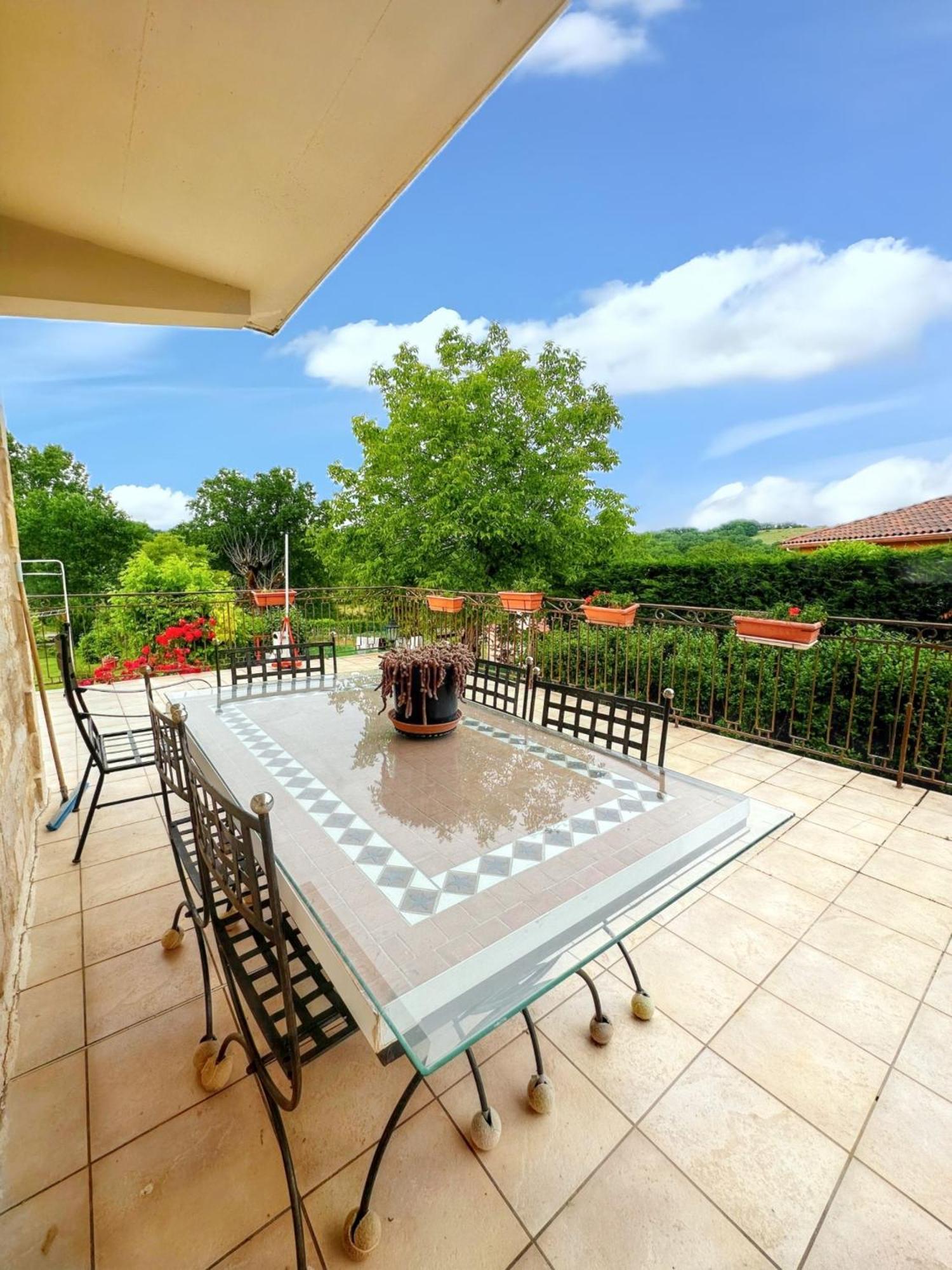 Appartement Charmant A Toulonjac Avec Jardin Et Terrasse 110 M² Екстериор снимка