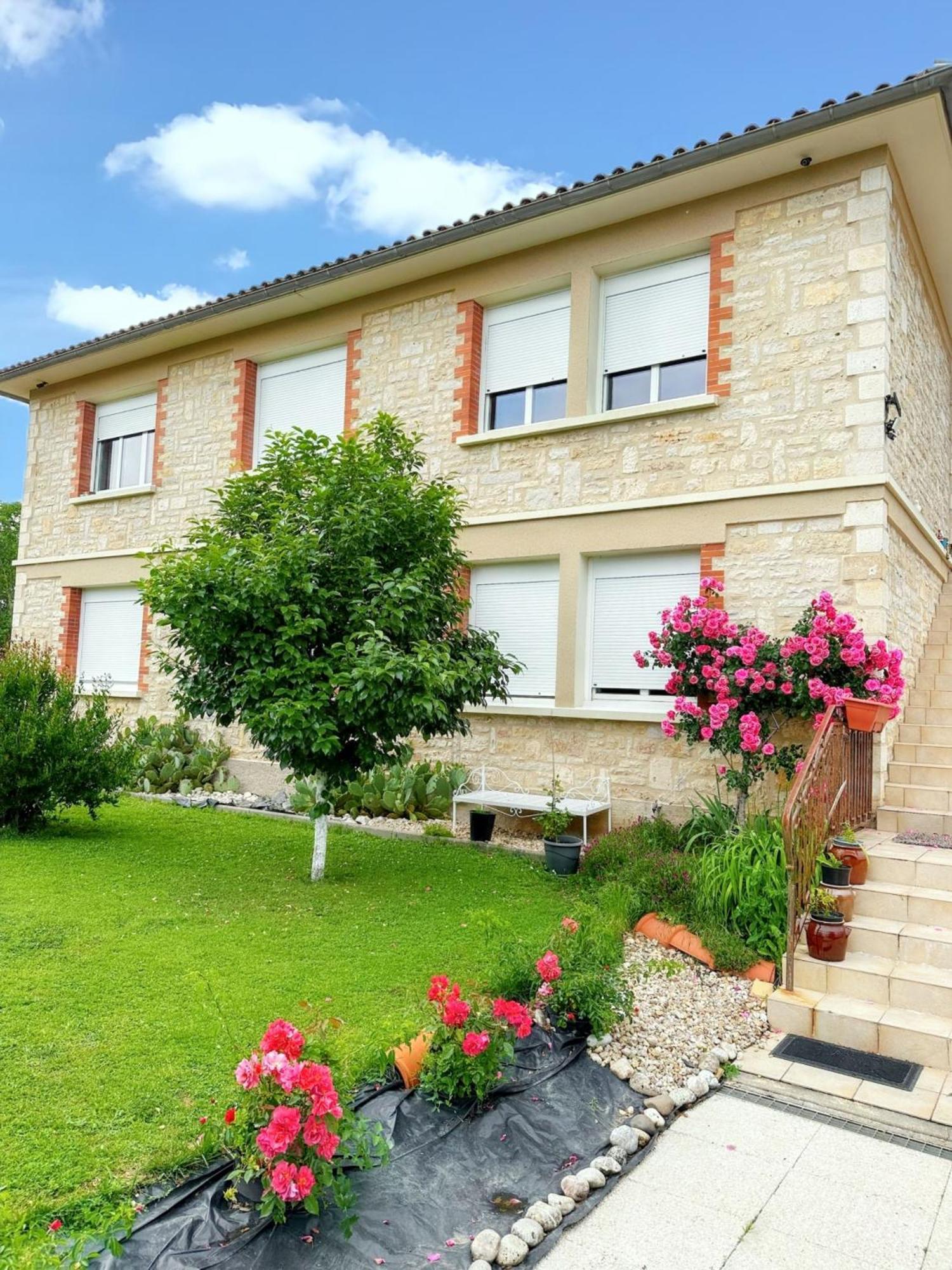 Appartement Charmant A Toulonjac Avec Jardin Et Terrasse 110 M² Екстериор снимка